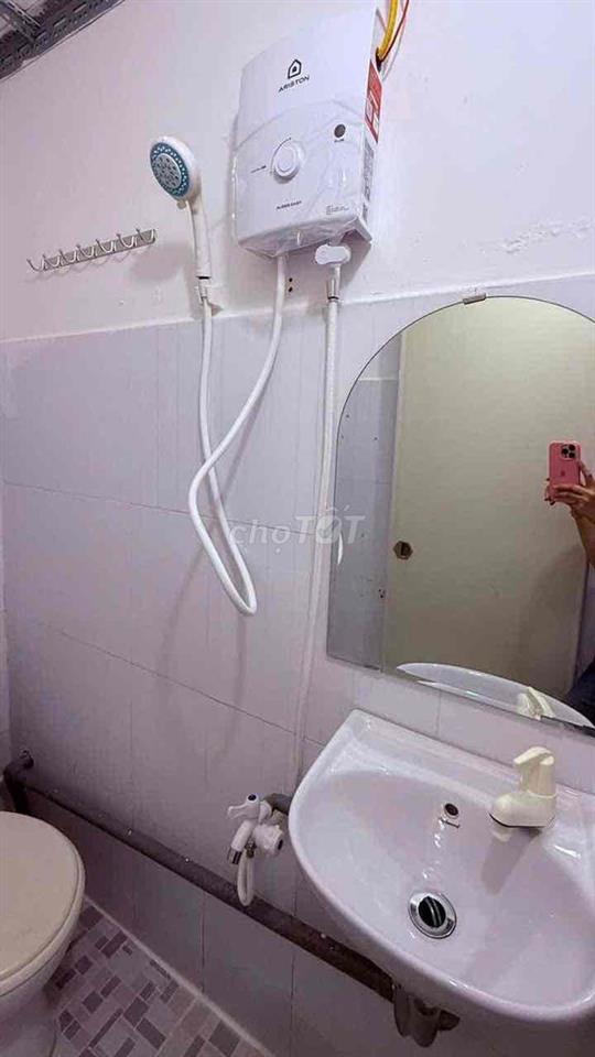 DUPLEX GÁC SIÊU RỘNG NGAY TRUNG TÂM Q3