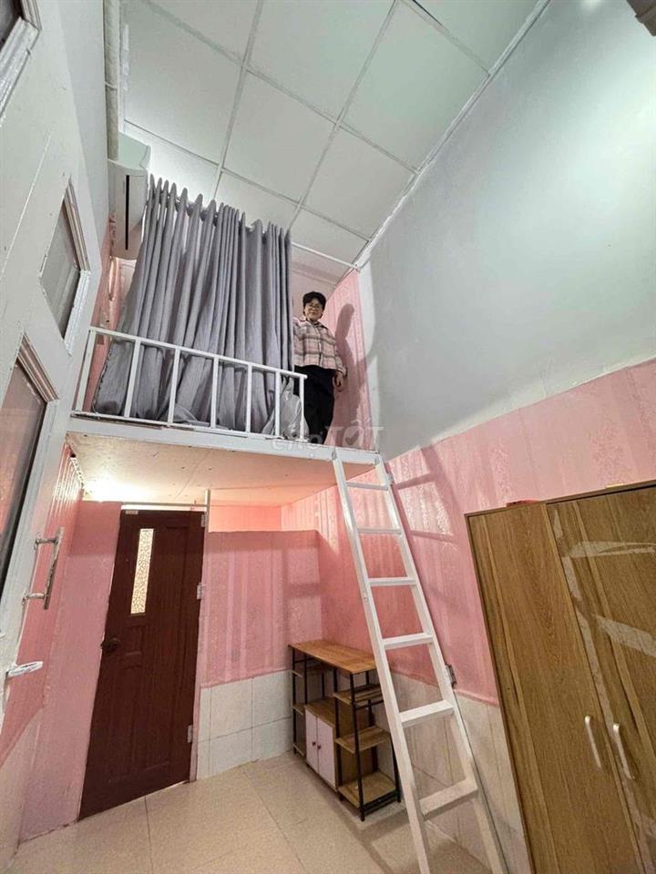 Cho thuê phòng giá 2tr300, có máy lạnh, máy giặt ko ngập nước