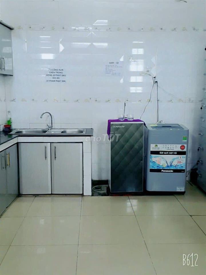 Ở ghép Q7 gần ĐH Tôn đức thắng chỉ 1tr1