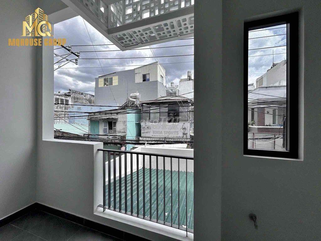 1PN Cách Mạng Tháng 8 Quận 3 | Gần Công viên Lê Thị Riêng & Ga Sài Gon
