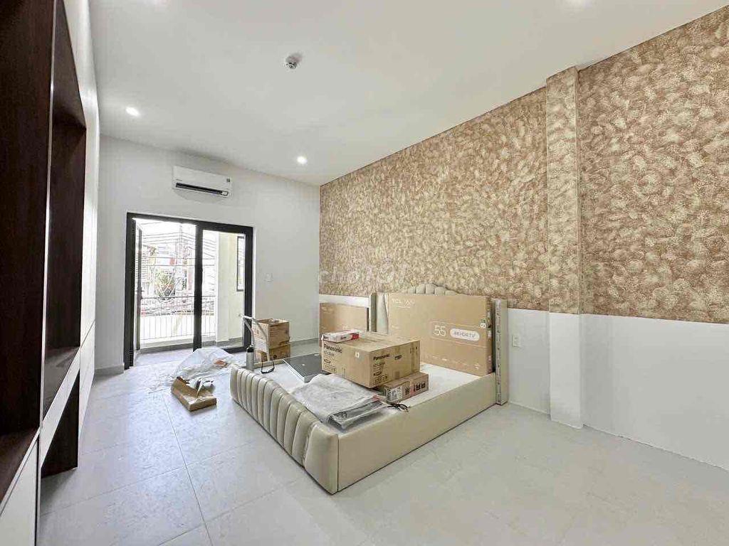 1PN CMT8 Quận 10 – Gần ĐH Bách Khoa, UEH, Vạn Hạnh Mall , CV Lê Thị Ri