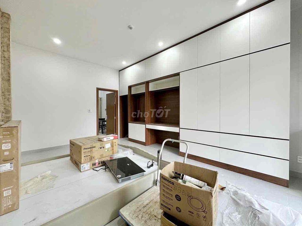 1PN CMT8 Quận 10 – Gần ĐH Bách Khoa, UEH, Vạn Hạnh Mall , CV Lê Thị Ri