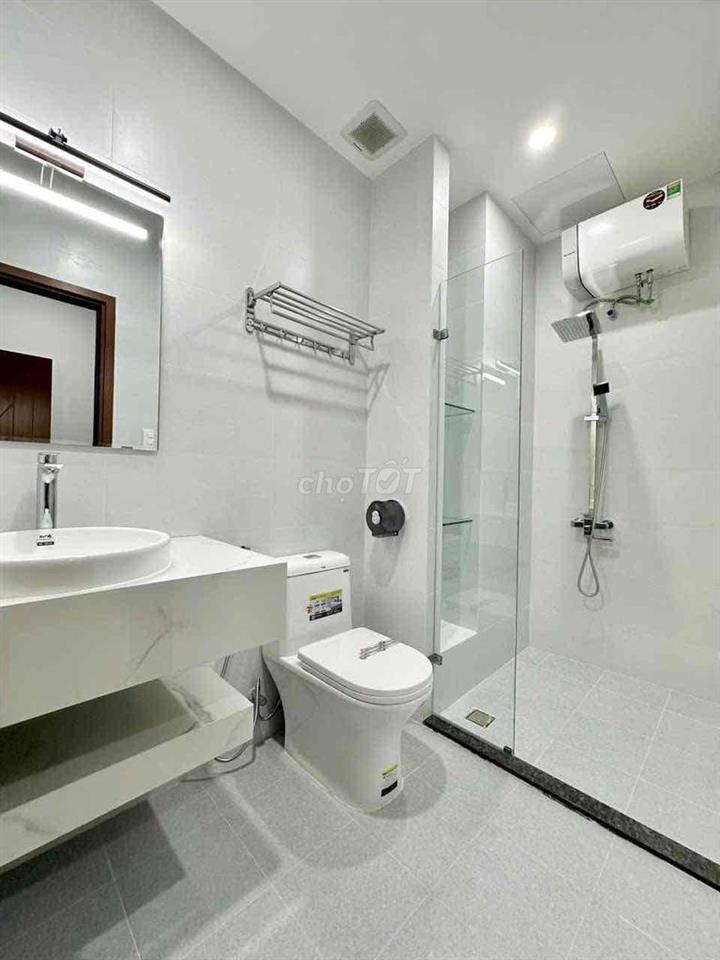 1PN CMT8 Quận 10 – Gần ĐH Bách Khoa, UEH, Vạn Hạnh Mall , CV Lê Thị Ri
