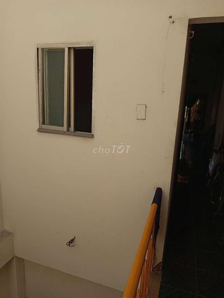 Phòng trọ giá rẻ 1 triệu rưỡi ở quận 1 đối diện đài truyền hình TPHCM