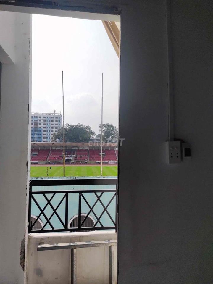 Duplex - Ban công đầy đủ nội thất