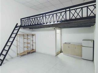 Duplex - Ban công đầy đủ nội thất