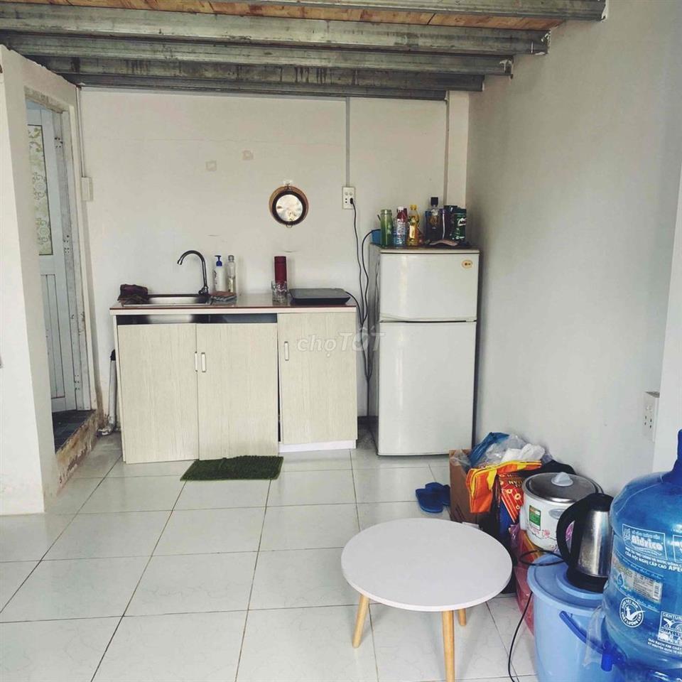 Duplex - Ban công đầy đủ nội thất