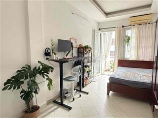 Studio Rộng full nội thất ban công thuận tiện cho gđ,sv,nđl ở