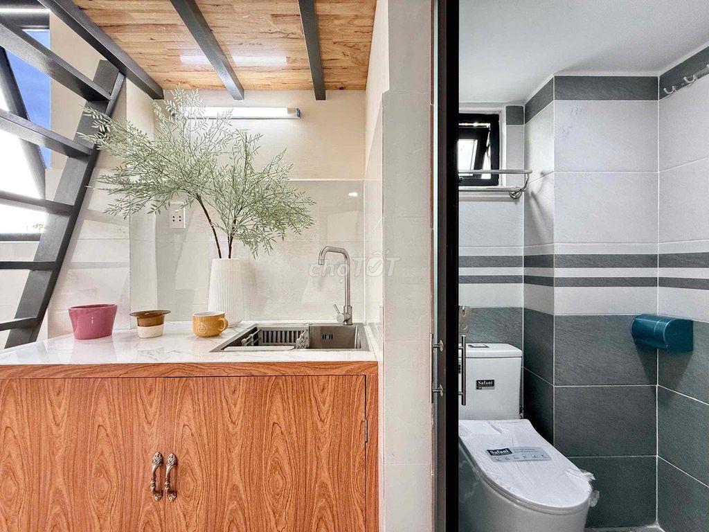 DUPLEX CỬA SỔ TRỜI FULL NỘI THẤT NGAY ĐẠI HỌC UEH(B)