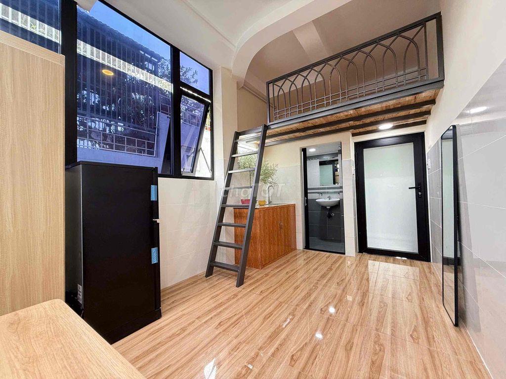 DUPLEX CỬA SỔ TRỜI FULL NỘI THẤT NGAY ĐẠI HỌC UEH(B)
