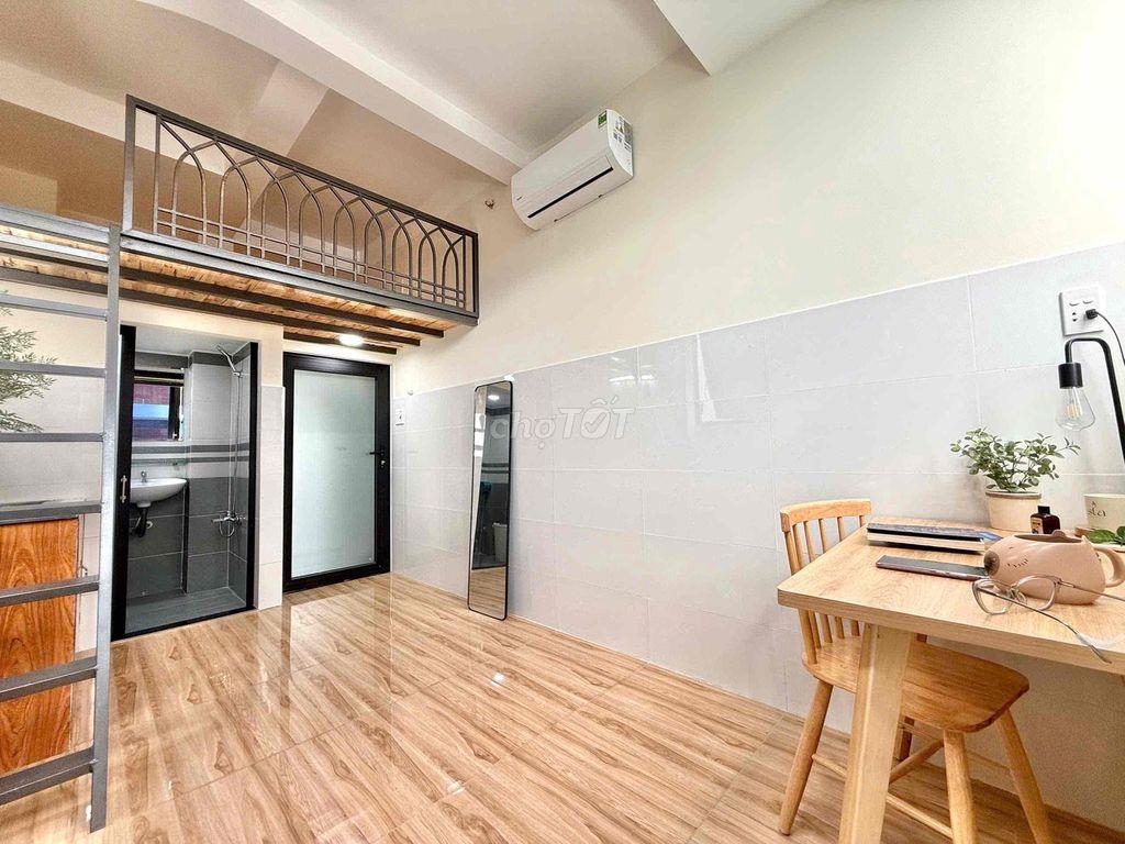 DUPLEX CỬA SỔ TRỜI FULL NỘI THẤT NGAY ĐẠI HỌC UEH(B)