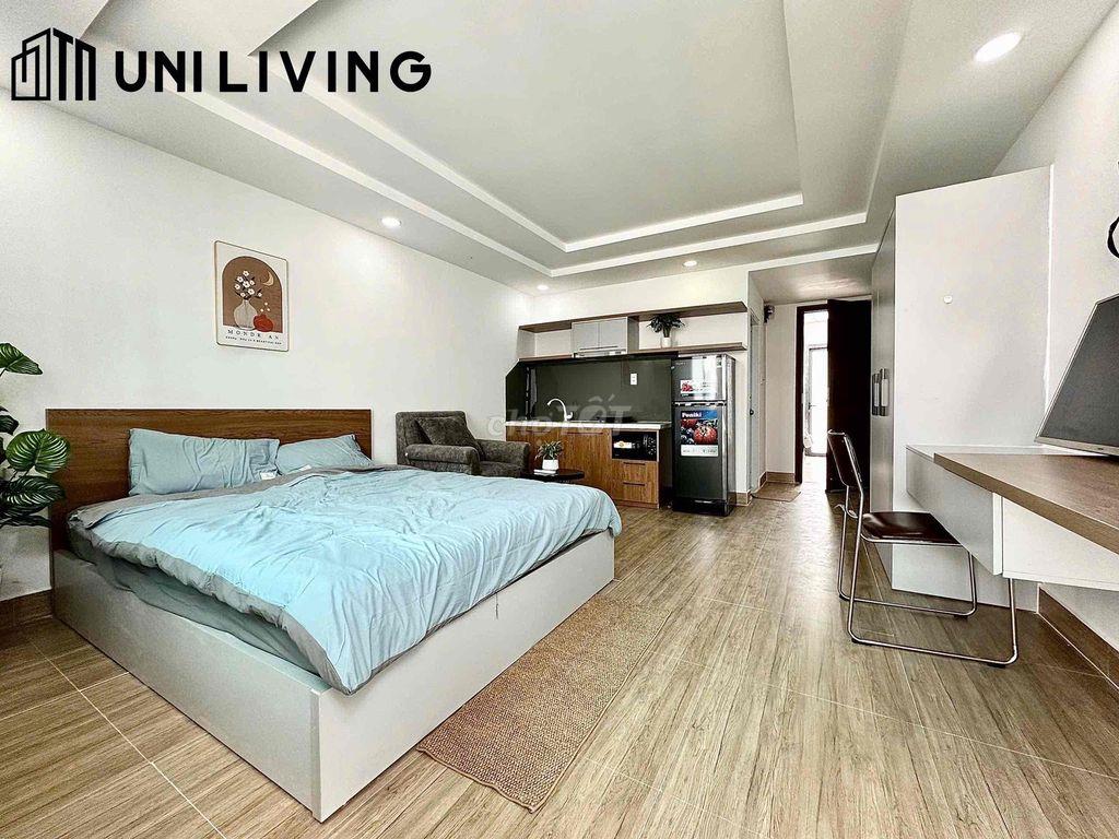 Studio Full nội thất ban công rộng gần ngay trung tâm Q1