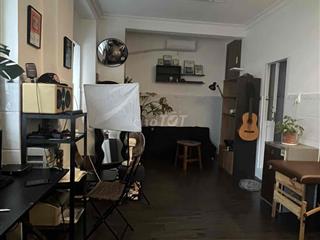 Mình cho thuê studio ở tầng 1 ( 25m2) để kinh doanh giá cả là 9Tr/thán