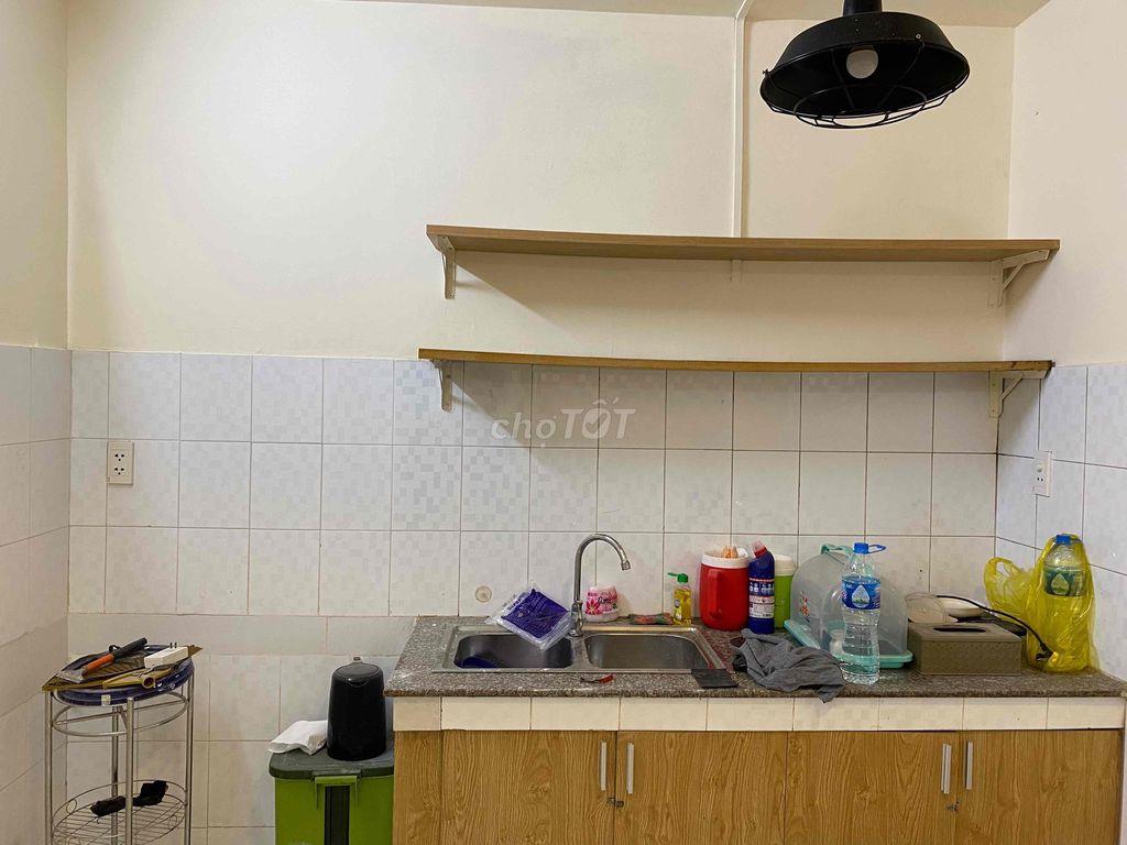 Bán chung cư Cao Ốc B Ngô Gia Tự, 55,2m2, 2PN, 1WC