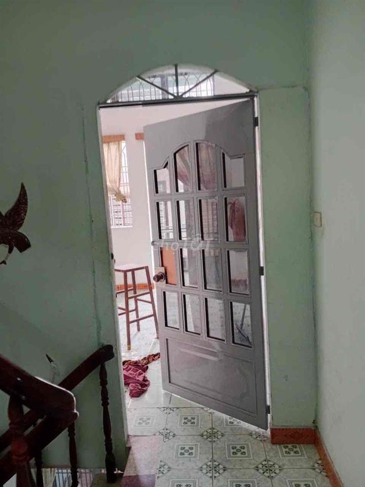 Cho thuê nhà 1/72 Nguyễn Thế Truyện, 4x15m, 2,5 lầu 3PN