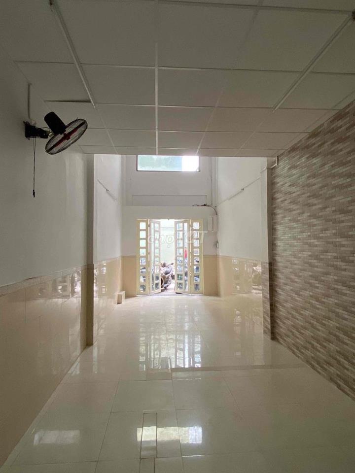 Cho thuê nhà 415/3 Âu Cơ 3x25m 4PN 2WC
