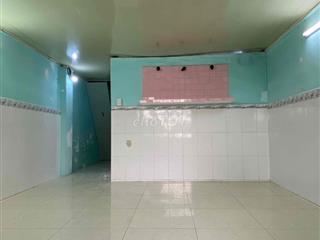 Chung cư 2PN lầu 3 - 352 Trần Phú, Quận 5