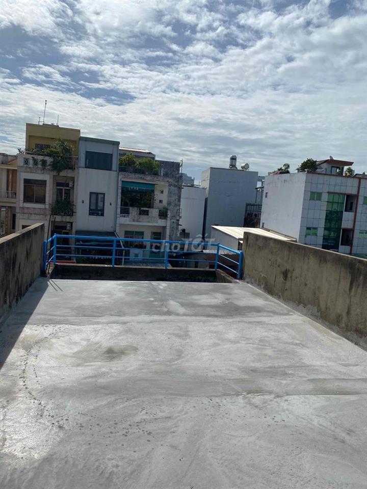 Nhà 2MT Lạc Long Quân, tiện kinh doanh