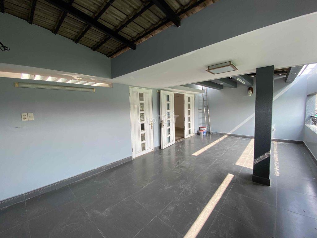 NHÀ ĐẸP 8x12m 5PN CHO THUÊ LÀM VPCT