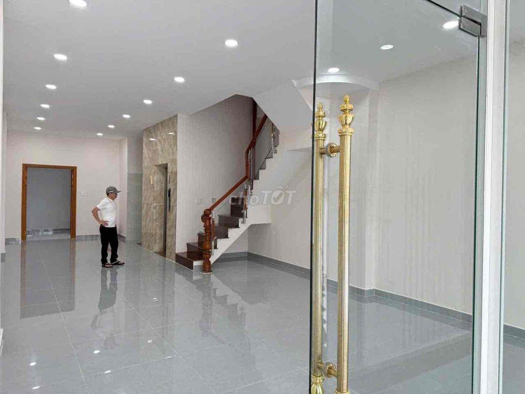 Mặt tiền Lý Thái Tổ 4,2x20m 10PN 10WC - Phù hợp văn phòng/lưu trú