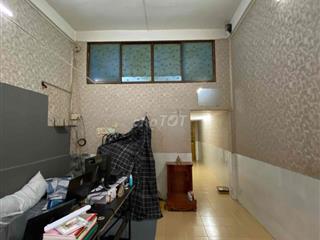 Chung cư lầu 1 - 173A Phùng Hưng 2PN 1WC sẵn 2 máy lạnh