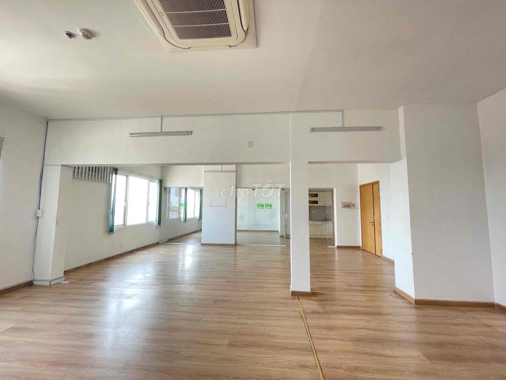 VĂN PHÒNG Ở lại được Cao Thắng Q10 , 30- 200m2 (giá từ 9tr - 35tr/th)