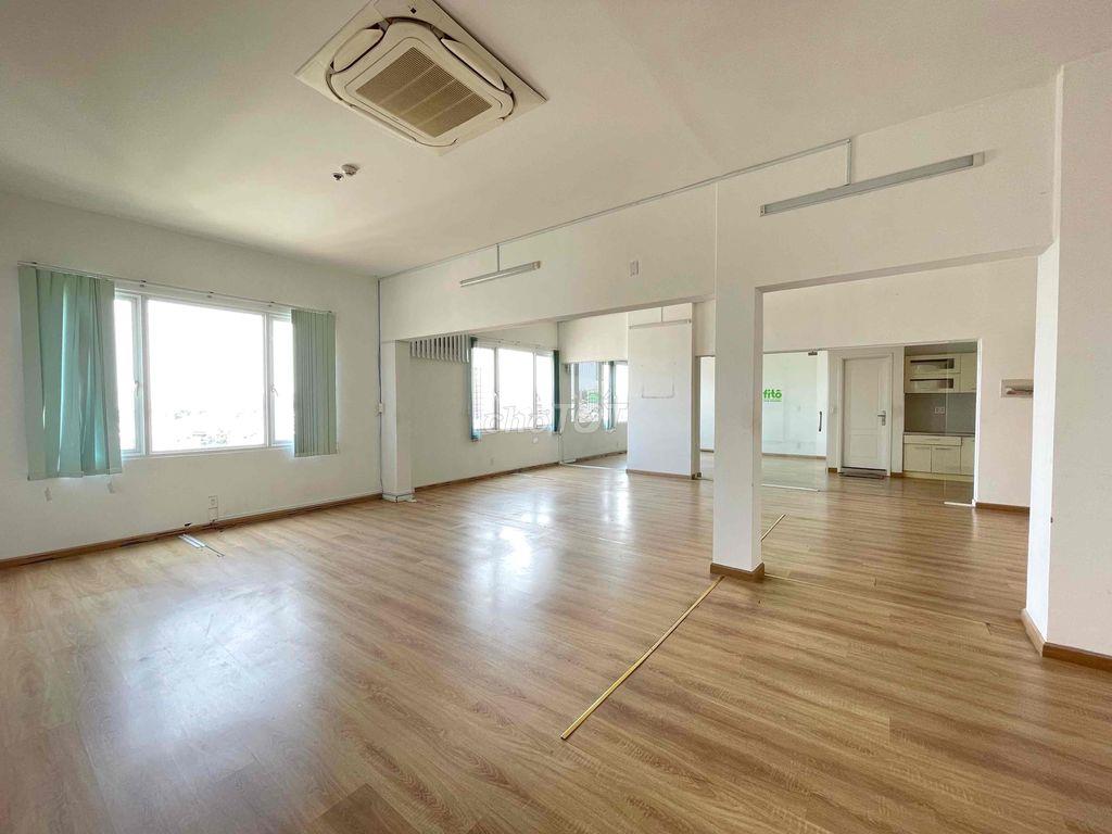 VĂN PHÒNG Ở lại được Cao Thắng Q10 , 30- 200m2 (giá từ 9tr - 35tr/th)