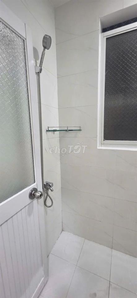 CHỦ ĐỔI NHÀ TO CẦN BÁN GẤP CĂN HỘ NGUYỄN KIM  – LẦU 2 SỬA TÂM HUYẾT