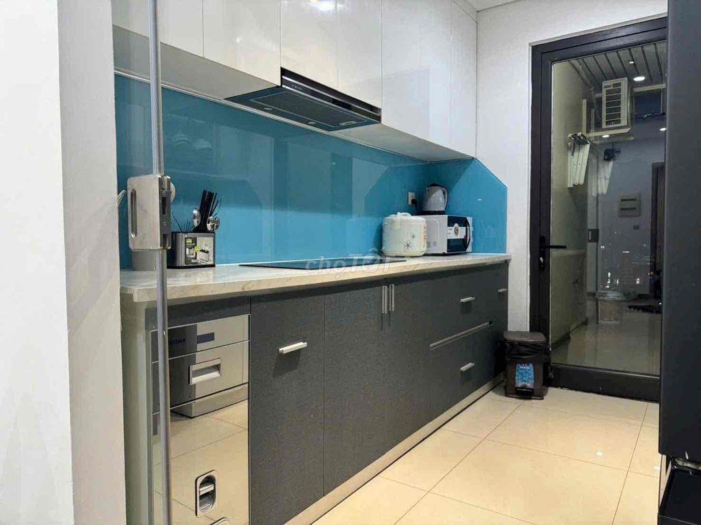 Chuyên cho thuê căn hộ Riíchtrar dài hạn ngắn hạn