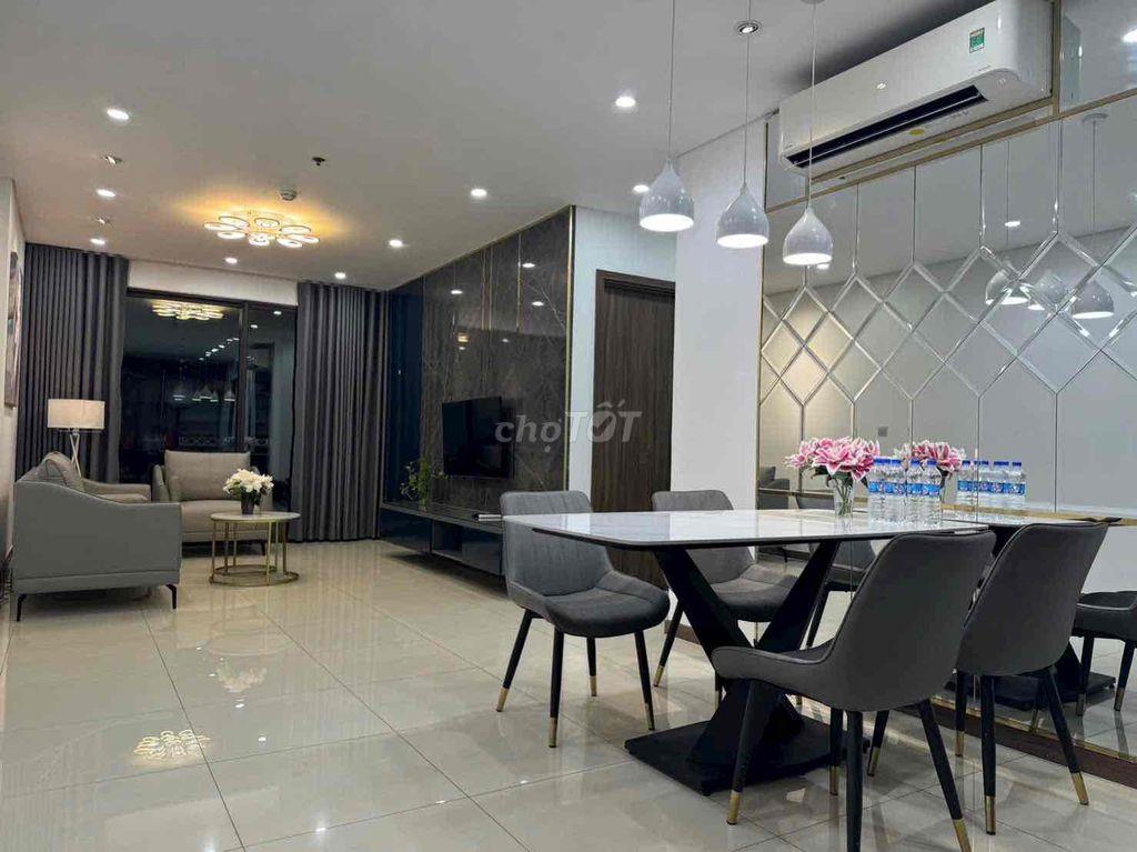 Chuyên cho thuê căn hộ Riíchtrar dài hạn ngắn hạn