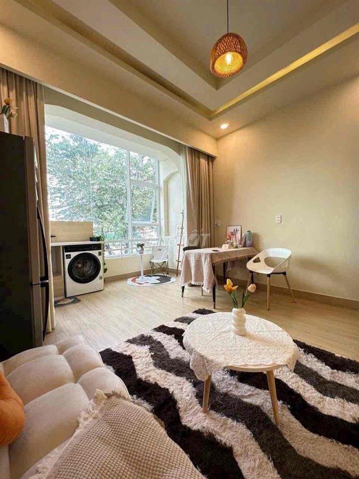 CĂN ĐẸP GIÁ TỐT - RỘNG THOÁNG - ĐI BỘ QUA TRƯỜNG ĐẠI HỌC KINH TẾ UEH