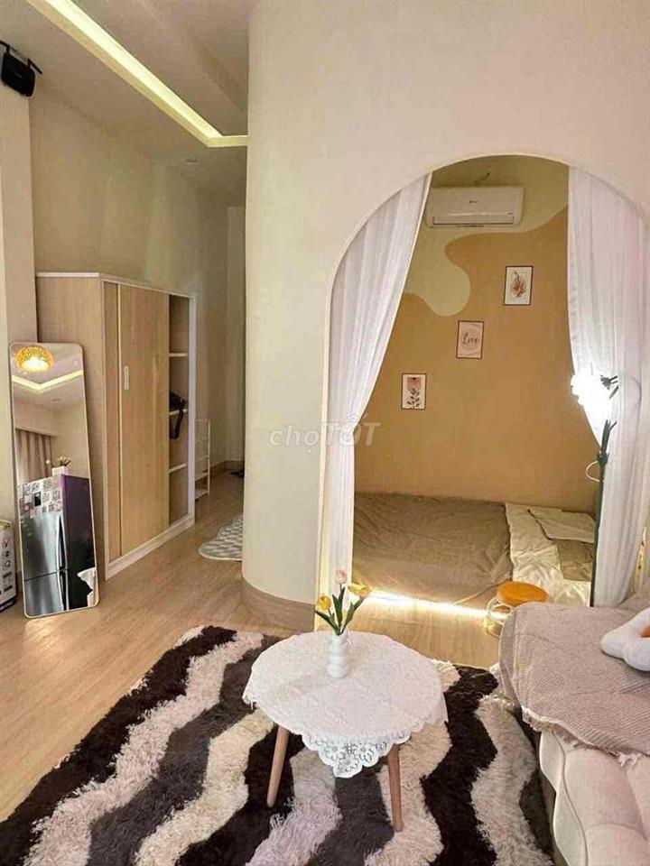 CĂN ĐẸP GIÁ TỐT - RỘNG THOÁNG - ĐI BỘ QUA TRƯỜNG ĐẠI HỌC KINH TẾ UEH