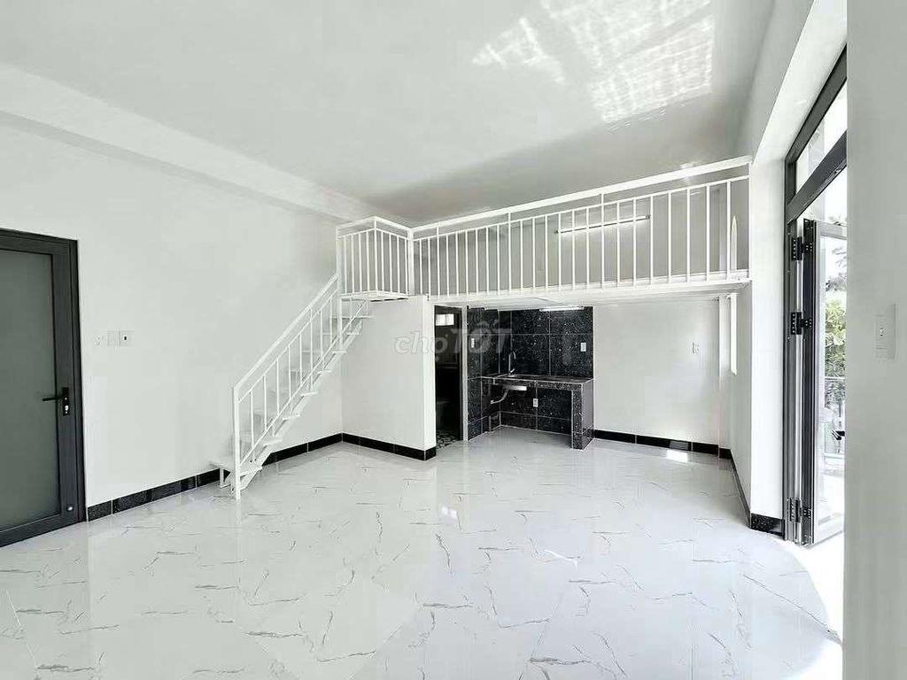 Căn Hộ Duplex Ban Công 40m2 Đầy Đủ Nội Thất - Ngay Hoàng Văn Thụ