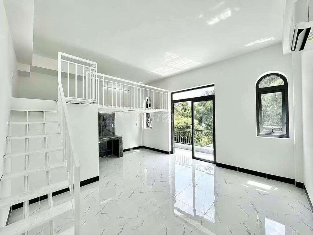 Căn Hộ Duplex Ban Công 40m2 Đầy Đủ Nội Thất - Ngay Hoàng Văn Thụ