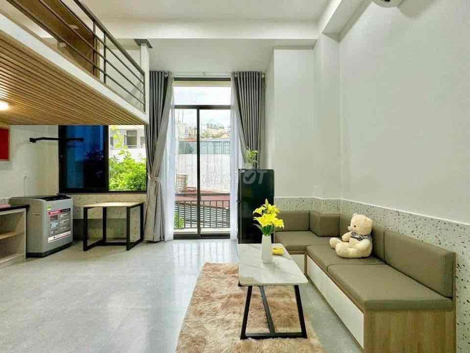 DUPLEX 45m2 NGAY ĐẠI HỌC Y KHOA - ĐH HUFLIT NGAY VÒNG XOAY DÂN CHỦ