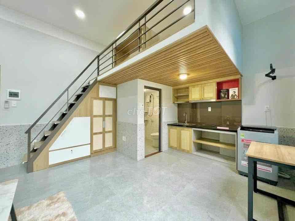 DUPLEX 45m2 NGAY ĐẠI HỌC Y KHOA - ĐH HUFLIT NGAY VÒNG XOAY DÂN CHỦ