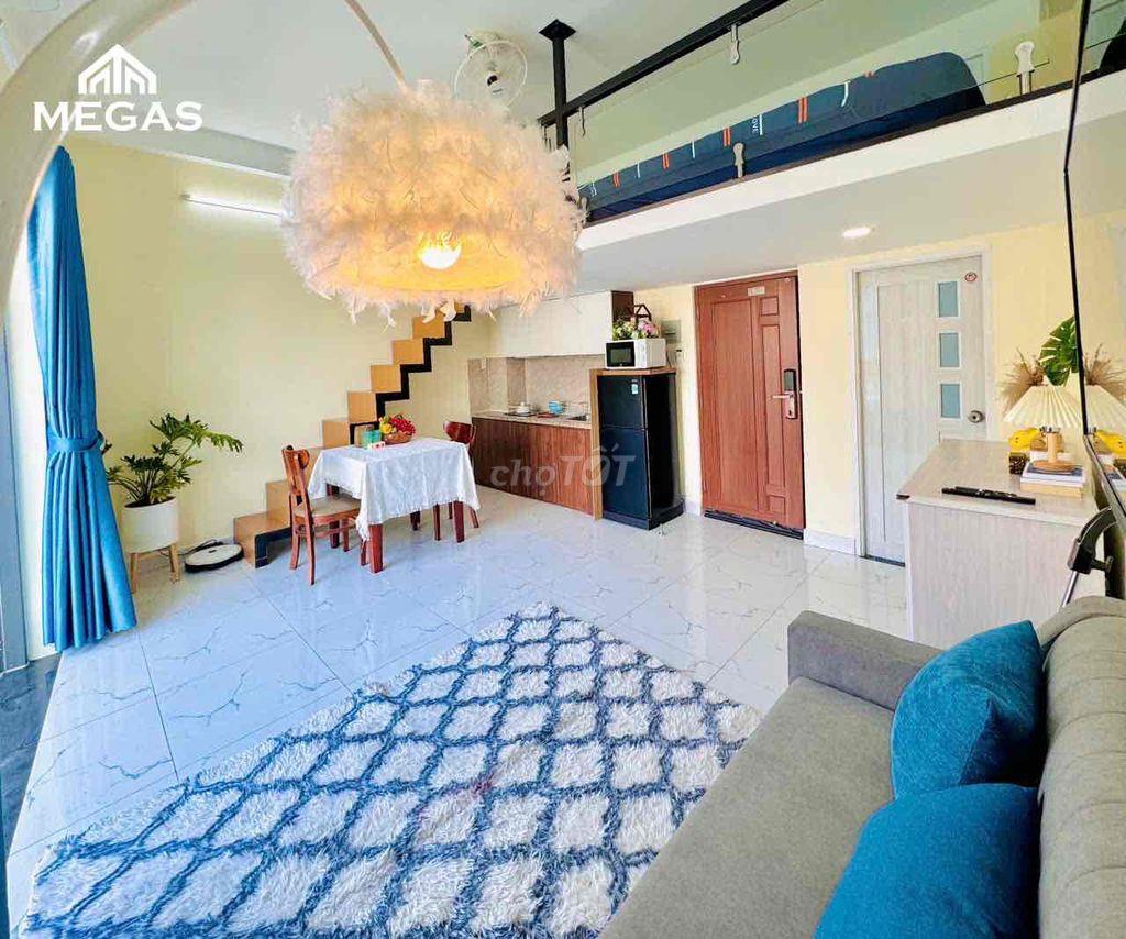 CHO THUÊ CĂN HỘ BAN CÔNG GIÁ TỐT CẠNH ĐẠI HỌC UEH - BÁCH KHOA Quận 10