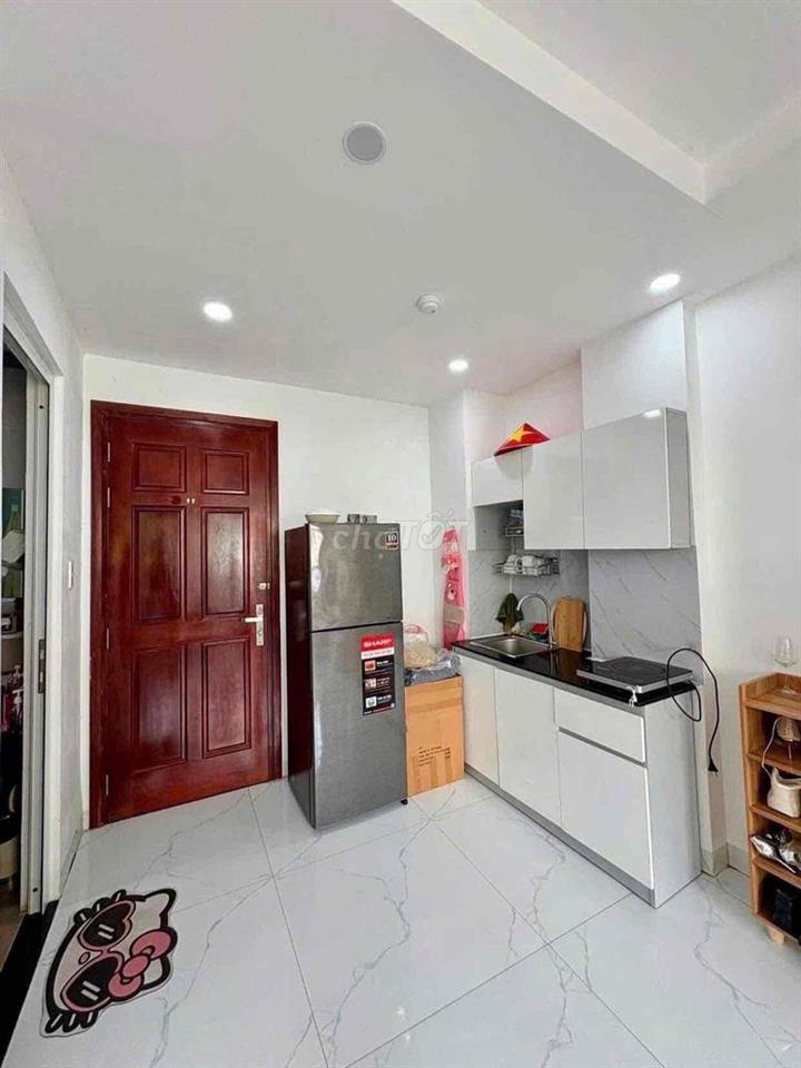 STUDIO 40m2 TRUNG TÂM NGAY VÒNG XOAY DÂN CHỦ