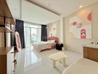 STUDIO 40m2 BAN CÔNG NGAY VÒNG XOAY DÂN CHỦ