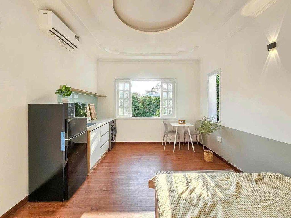TRỐNG PHÒNG STUDIO CỬA SỔ NGAY NGUYỄN TRI PHƯƠNG UEH Q10