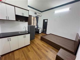 TRỐNG 1 CĂN STUDIO FULL NỘI THẤT GẦN TRẦN HƯNG ĐẠO QUẬN 5
