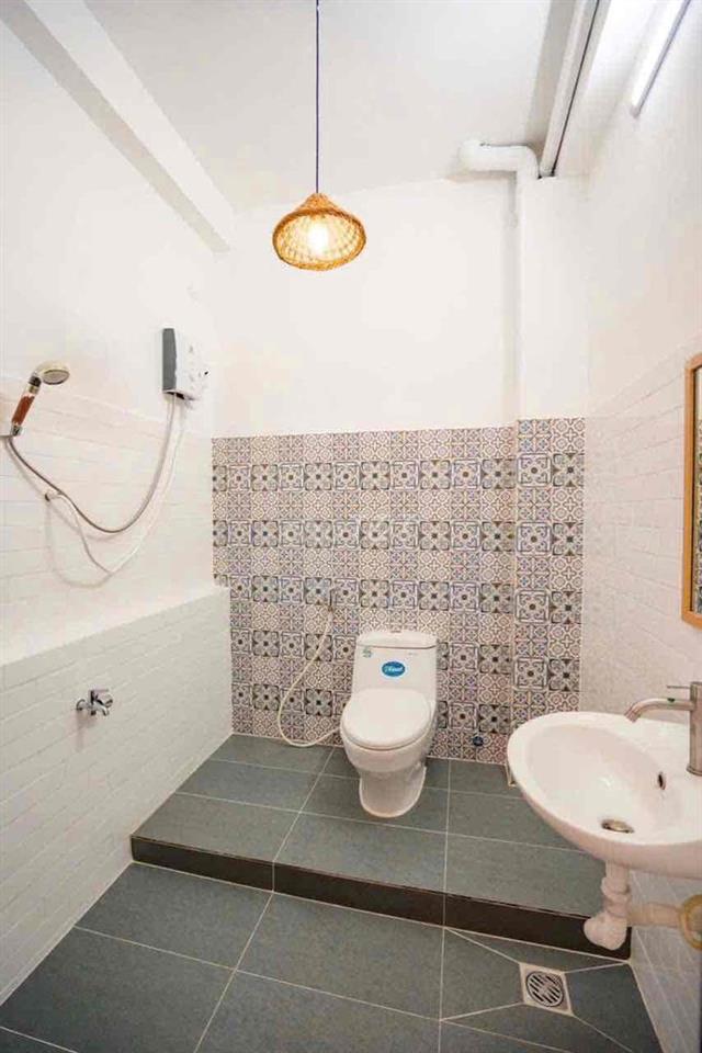 CHO THUÊ STUDIO BAN CÔNG FULL NỘI THẤT NGAY KHU BÀN CỜ