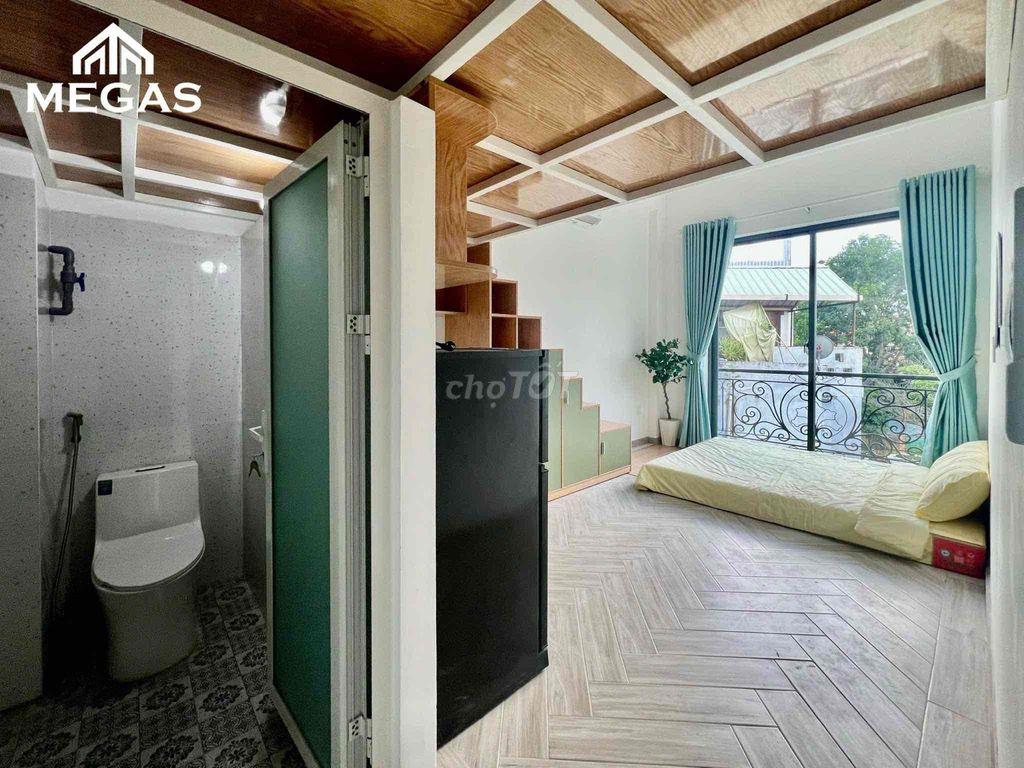 DUPLEX CỬA SỔ NGAY HÒA BÌNH- LŨY BÁN BÍCH- ĐẦM SEN NGAY ĐH HỒNG BÀNG