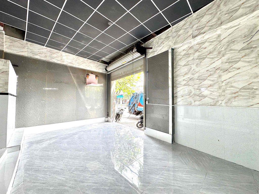 MBKD MẶT TIỀN KÊNH TÂN HÓA 60M2 ( CÓ LÀM GÁC)