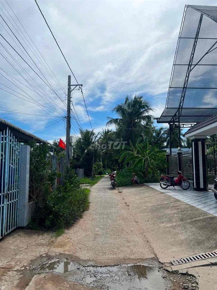 Bán nhà cấp 4 500 triệu 100 thổ cư  Tân Phú Đông Tiền Giang