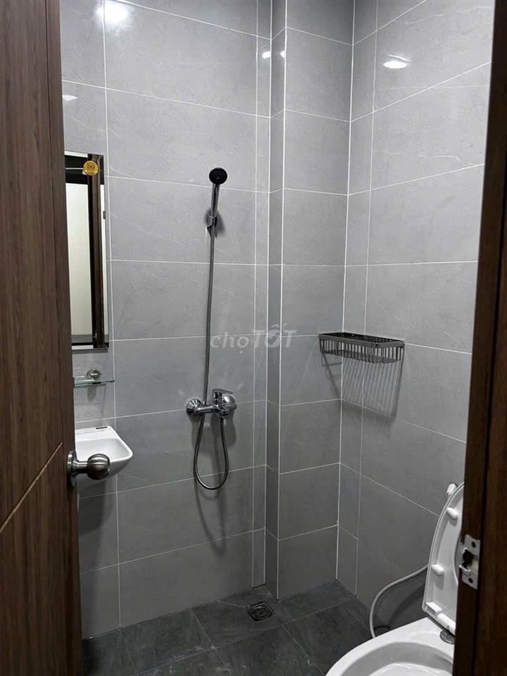 Hẻm 104 Thành Thái, P12, Q10. Cho thuê căn hộ dịch vụ. Full nội thất.