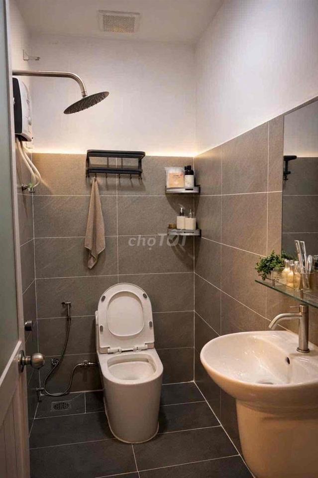 CHO THUÊ CĂN HỘ 30m2  NGAY VÒNG XOAY DÂN CHỦ