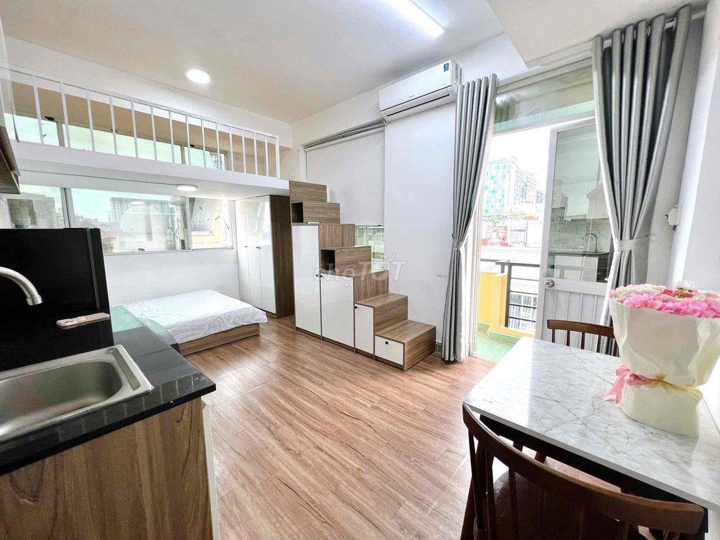 DUPLEX 30m2 - BAN CÔNG - PHÒNG RỘNG, THOÁNG MÁT - NGAY UEH Q10