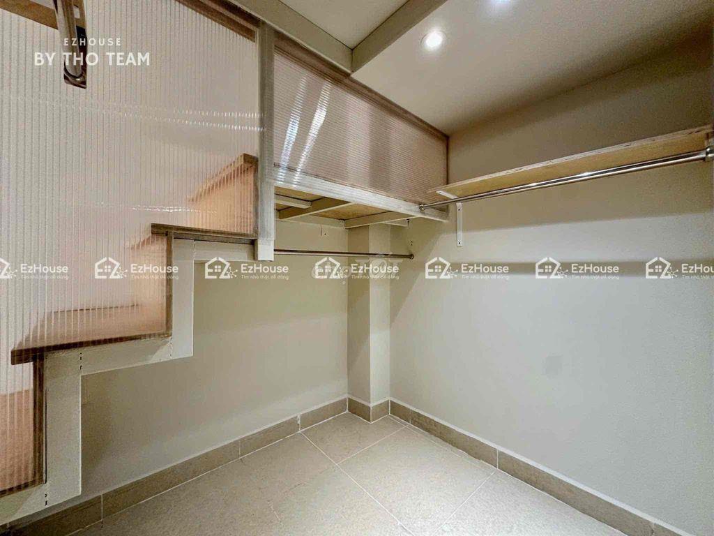 DUPLEX BAN CÔNG MỚI XÂY 100% - NGAY NHÀ GA T3 - KHU K300