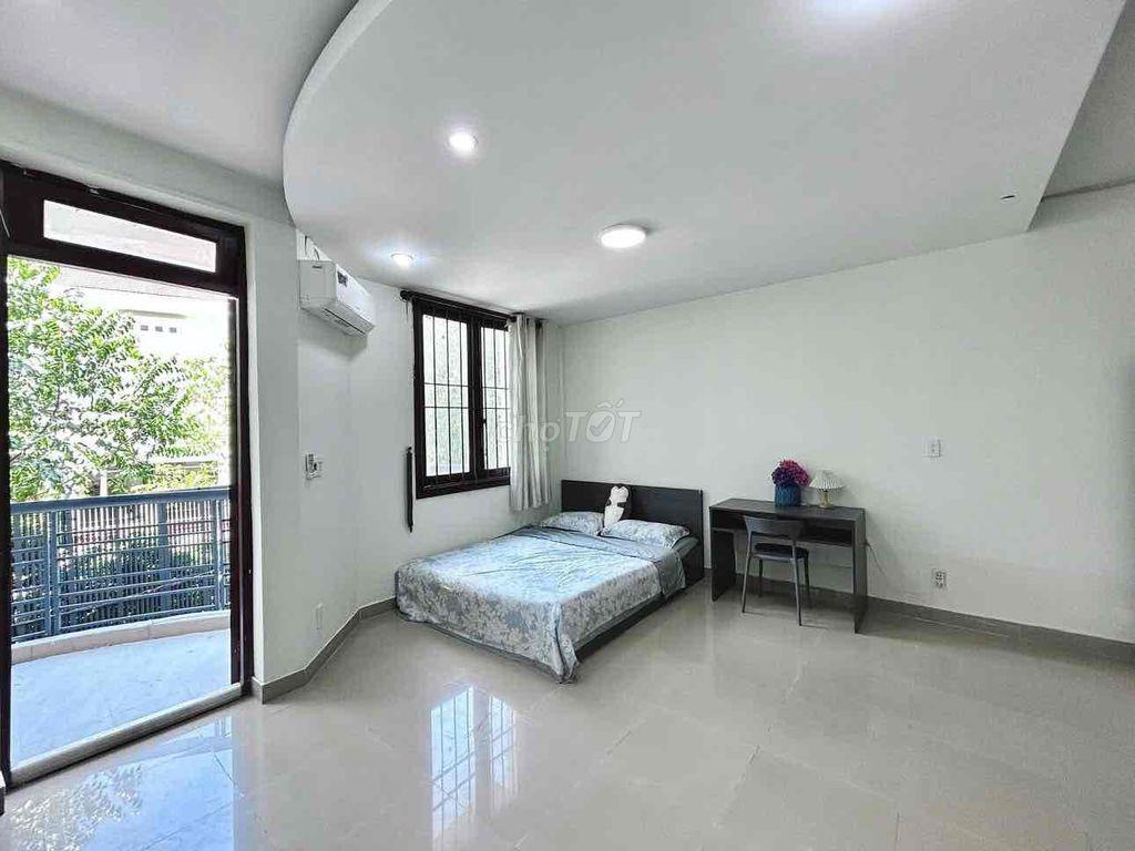 STUDIO BAN CÔNG 35m2 FULL NỘI THẤT MỚI TINH NGAY Q.3